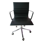 Fauteuil de bureau Eames Aluminium Group, édition ICF, cuir noir, anné