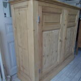 Vintage sideboard in raw pitchpin