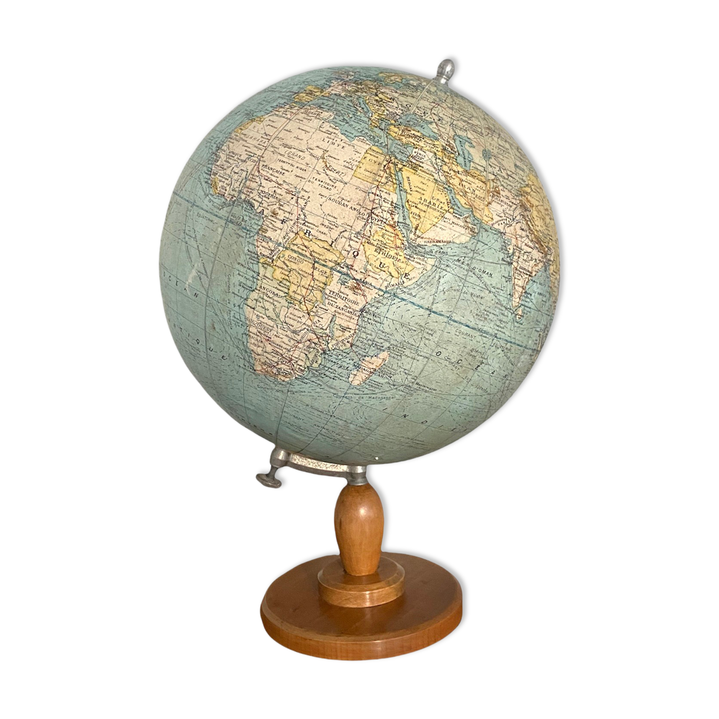 Globe from girard & barrere from the 1930s