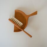 Wooden table shovel and sweeper