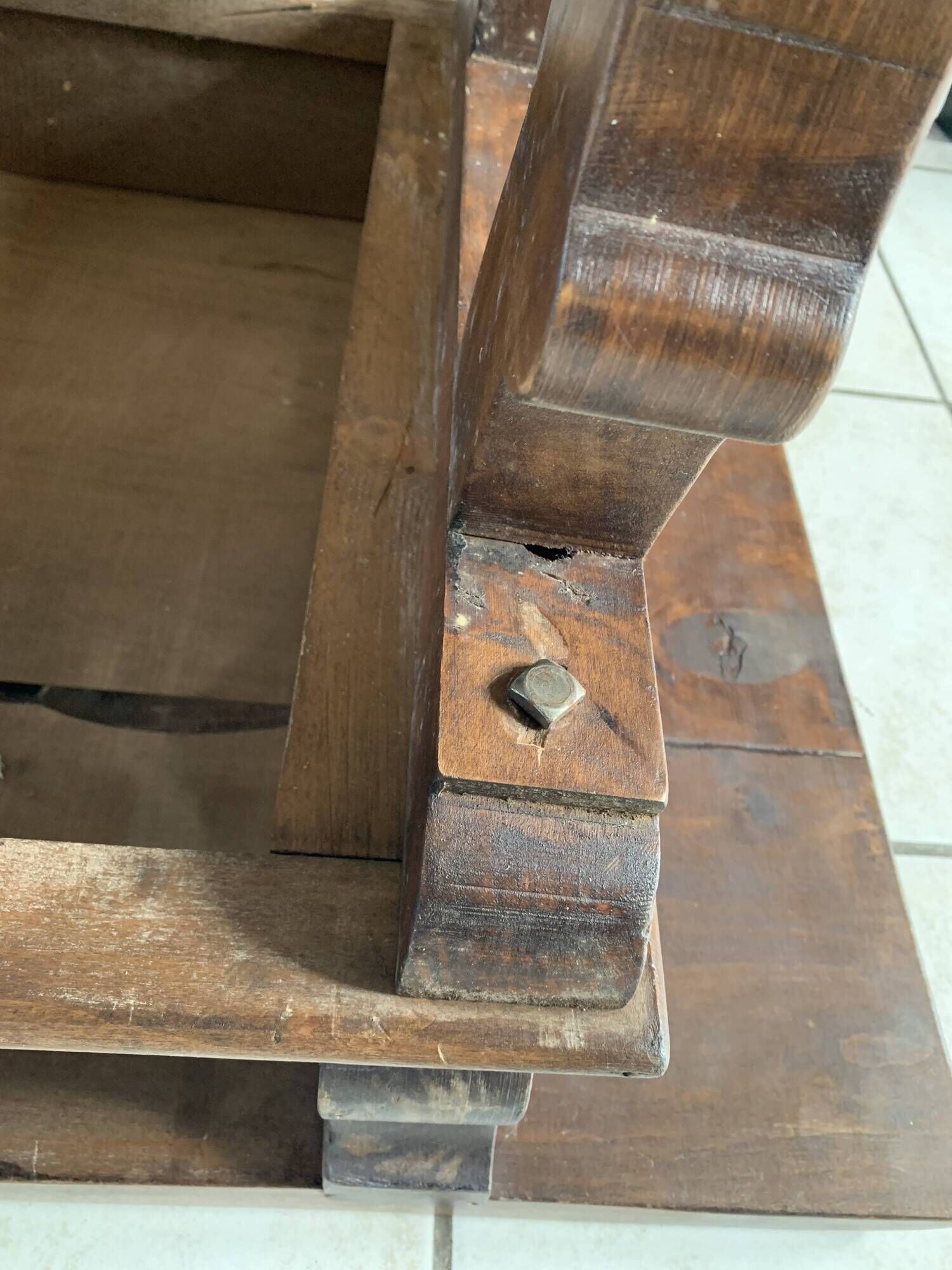 Spanish table