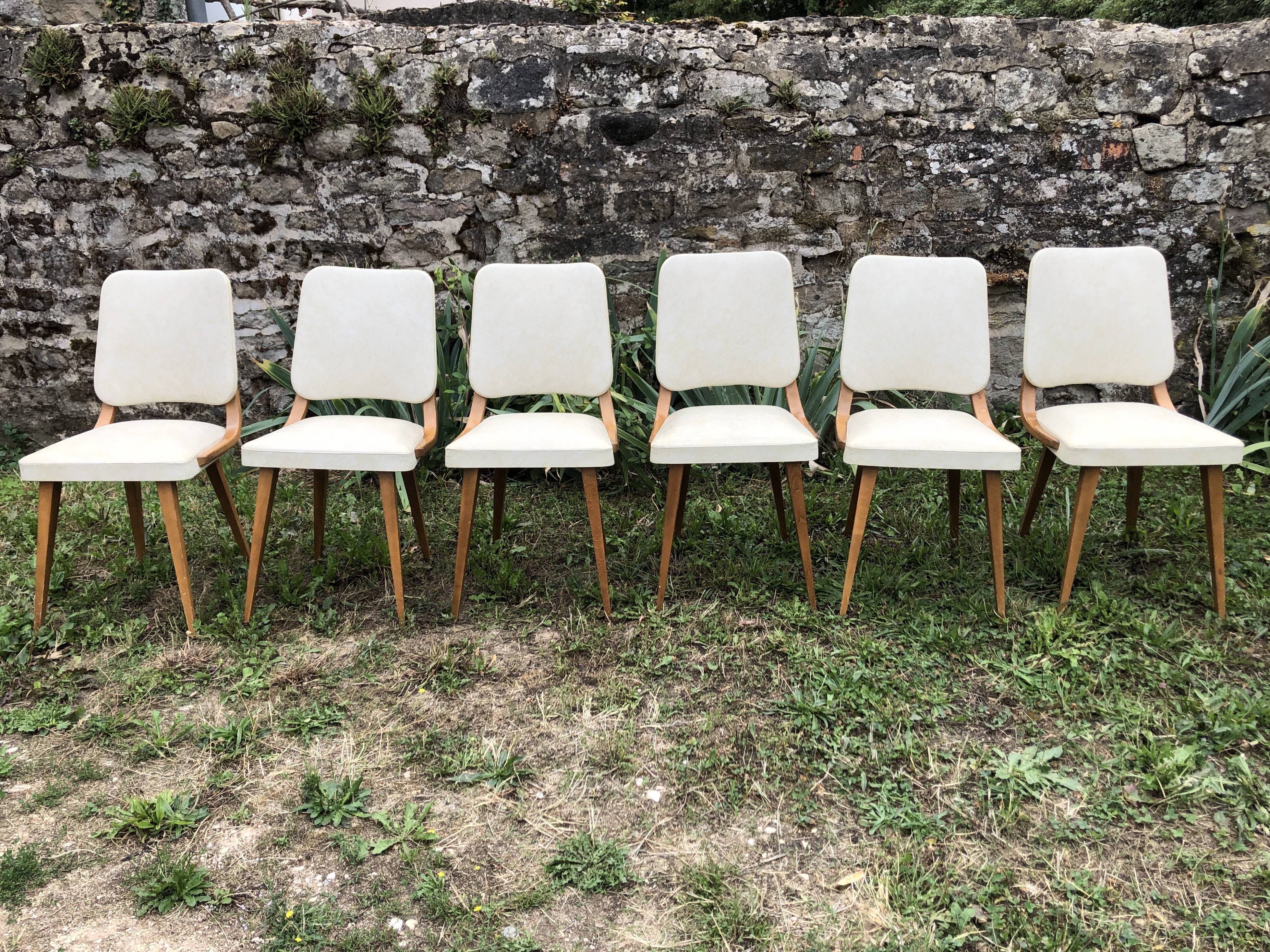 Set of 6 white chairs 1960