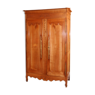 Armoire vendéenne dite de mariage