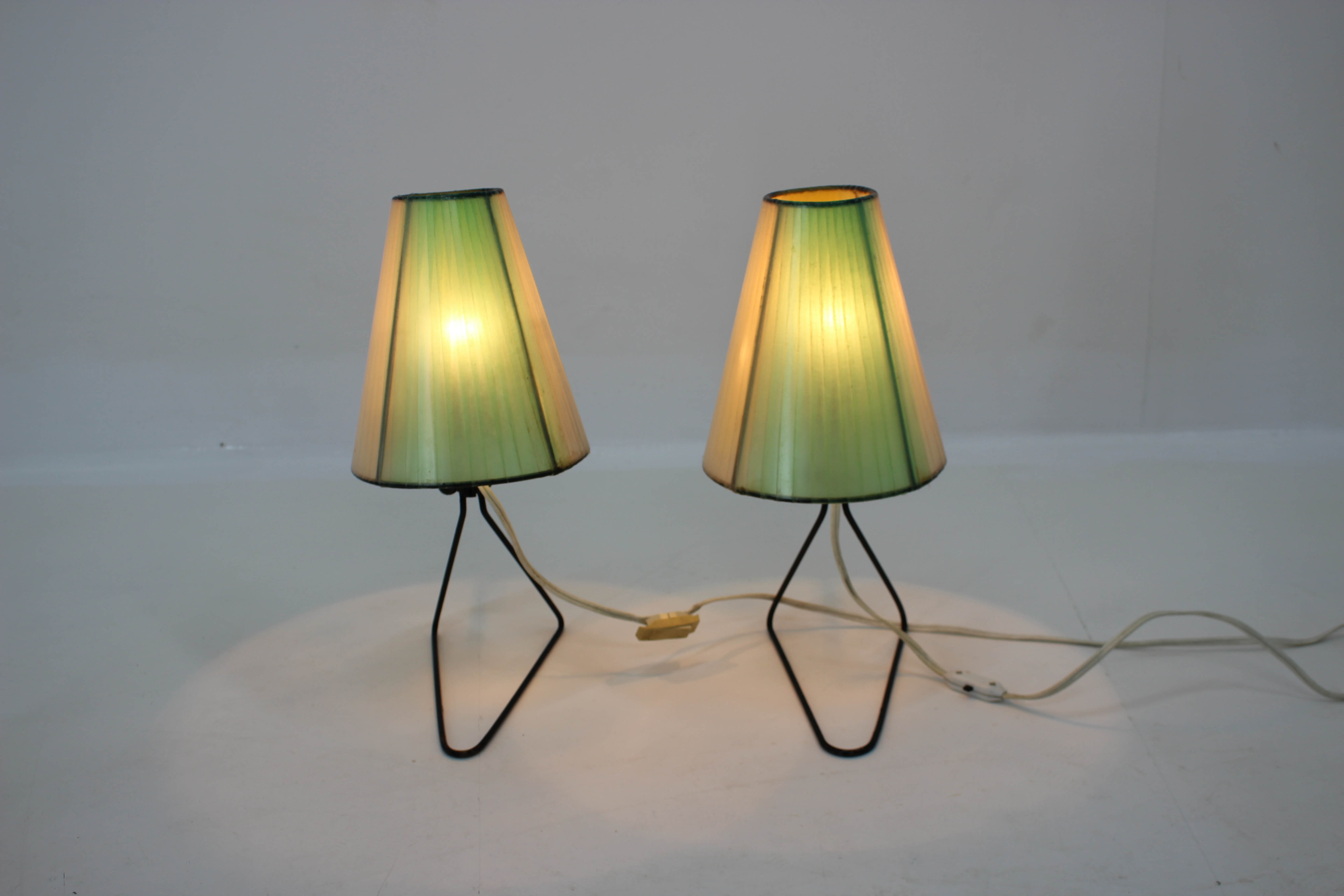 Ensemble de deux lampes de table du milieu du siècle, 1960