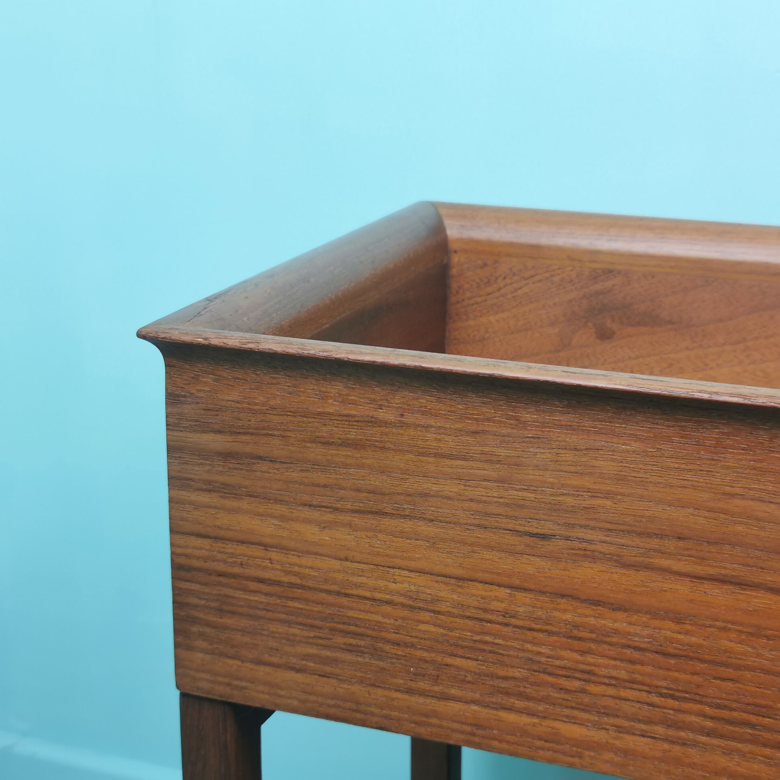Danish teak gardener