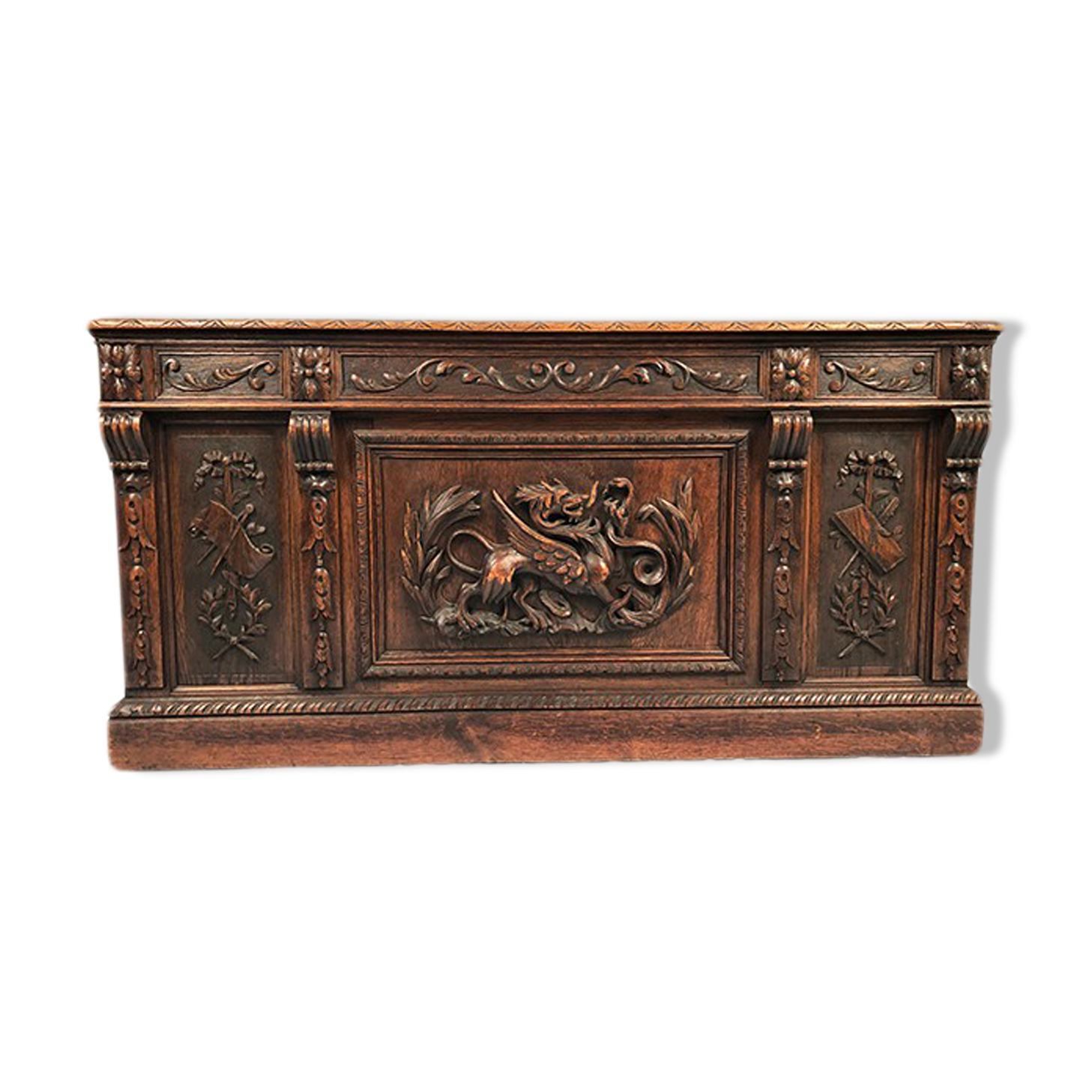 Bureau ministre en chêne richement sculpté, circa 1880