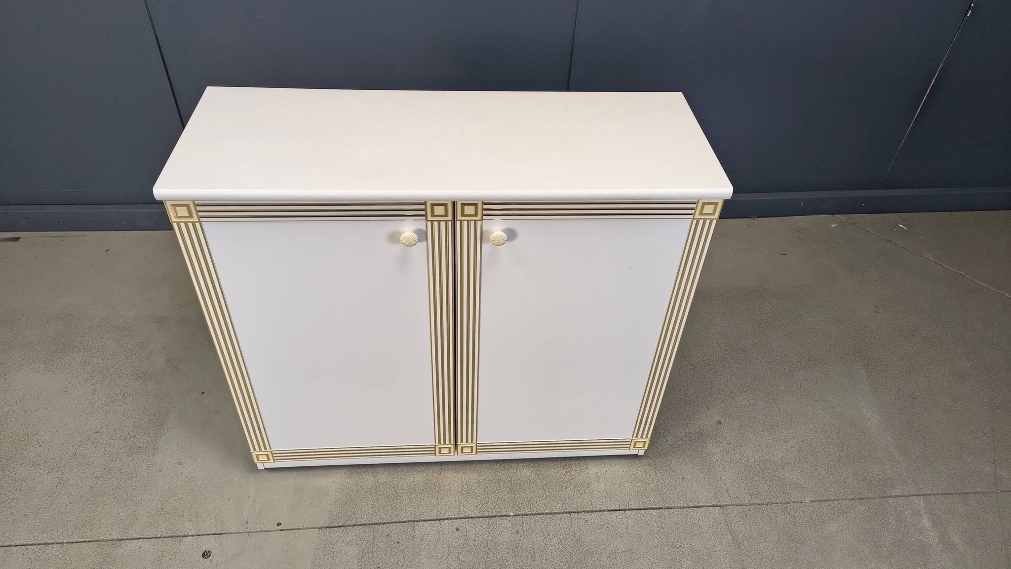Hollywood regency style cabinet, 1980s