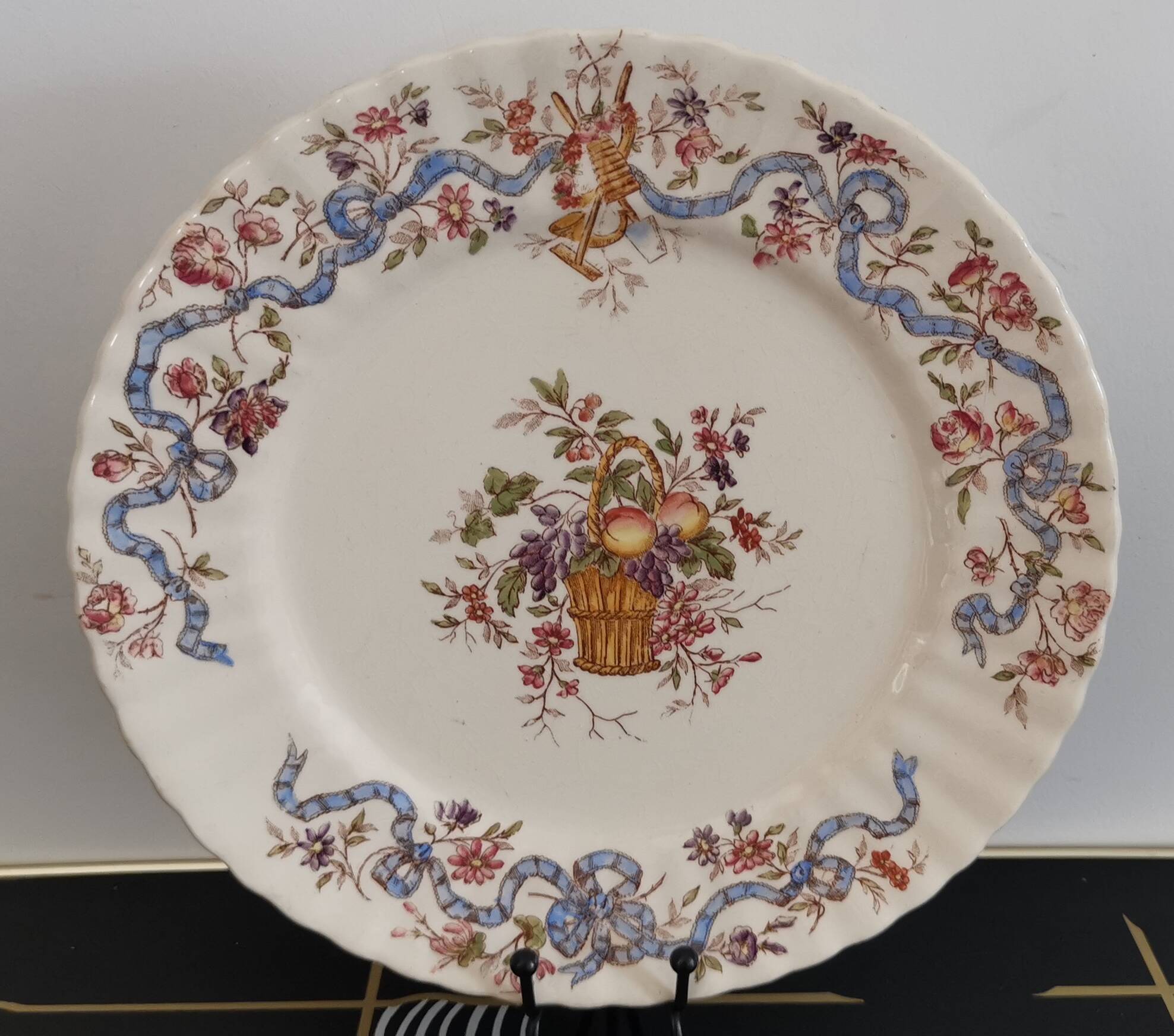 Compotier Longchamp Terre de Fer modèle "rubans"