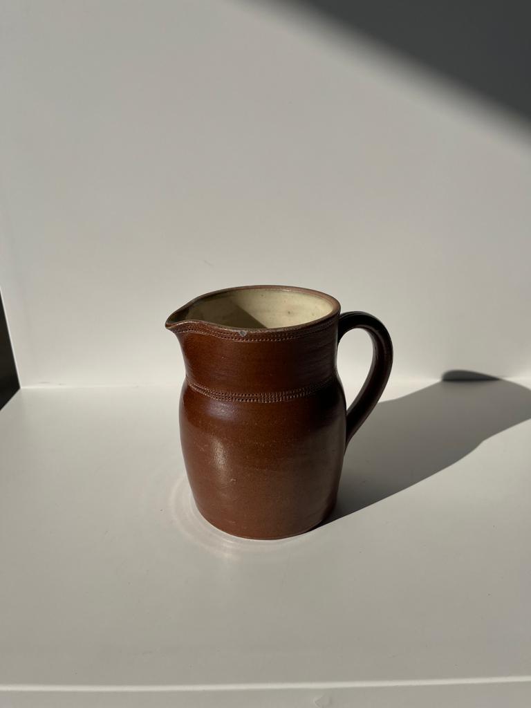 Brown ceramic pitcher H: 20 cm