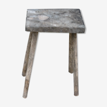 Tabouret rustique en bois massif