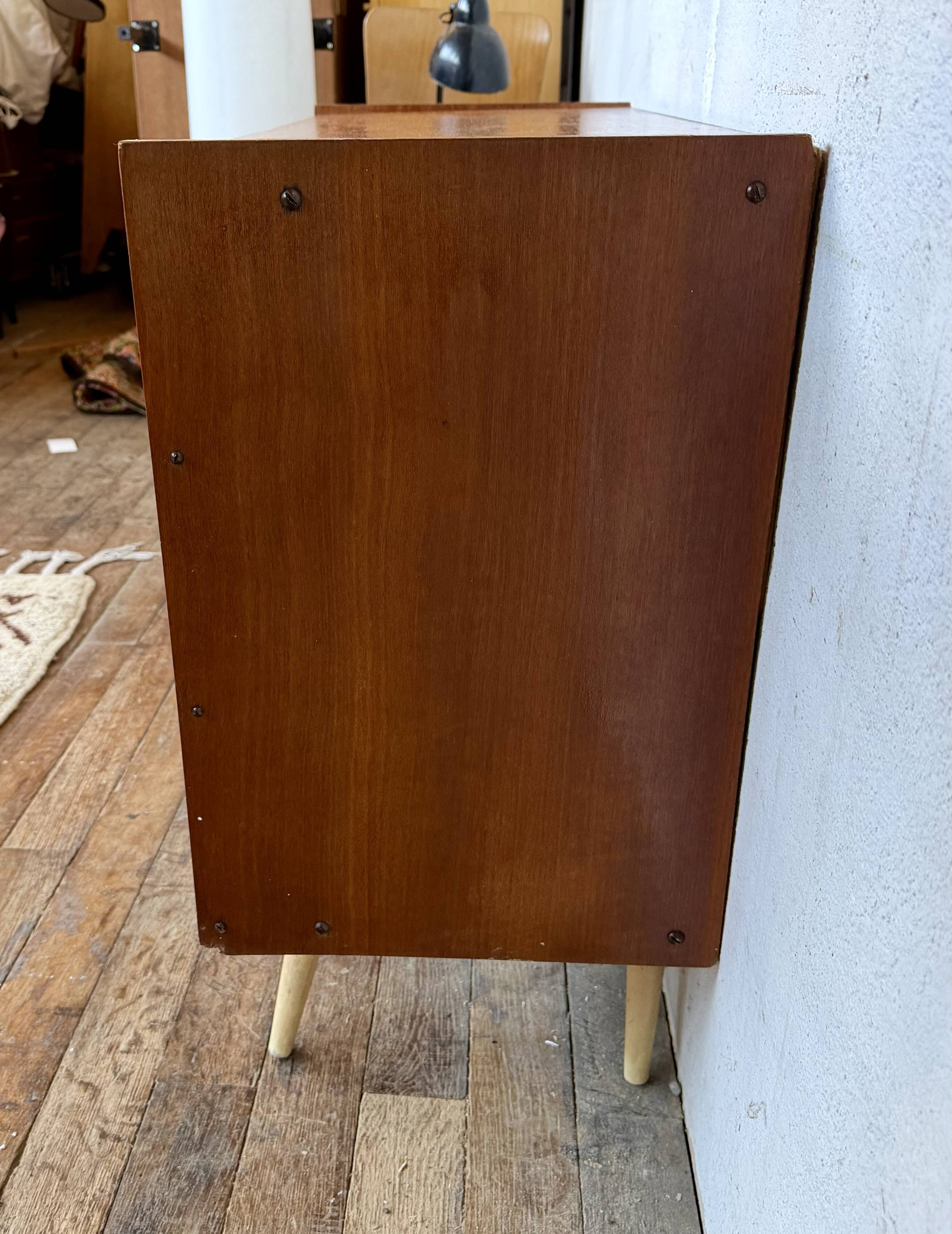 Vintage shoe cabinet – Scandinavian style