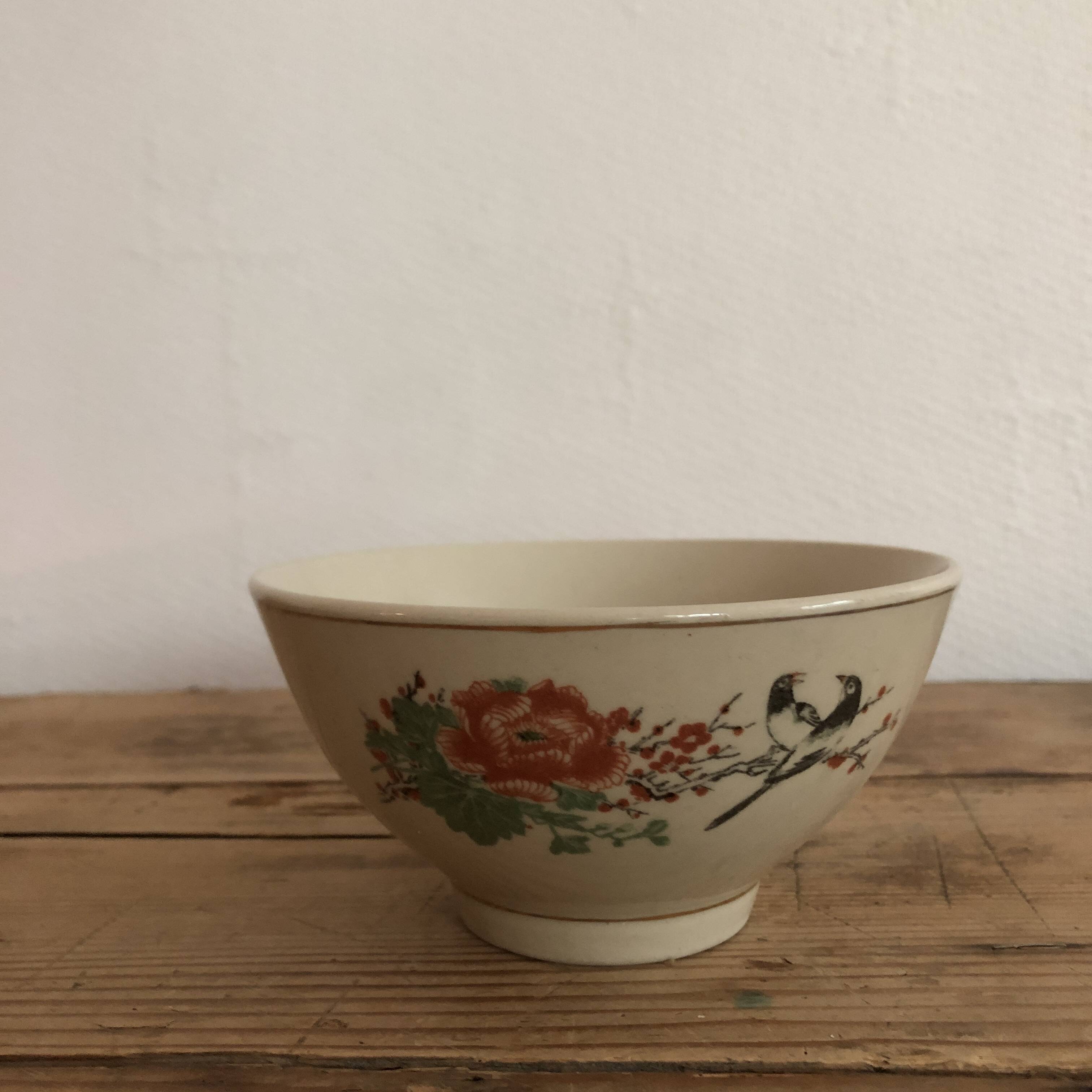 Earthenware bowls