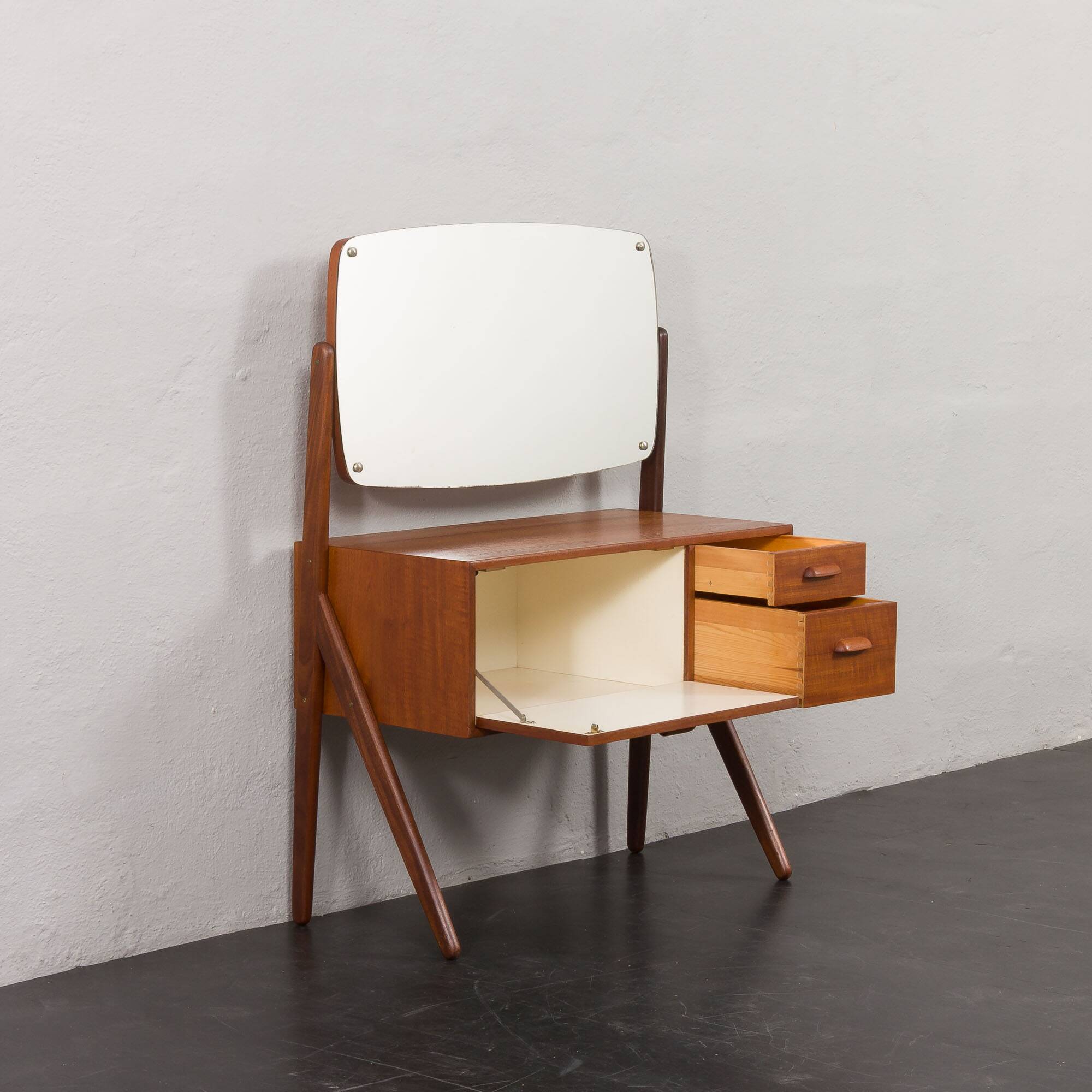 Mid-century Danish Teak Dressing Table from Ølholm Møbelfabrik,1960s
