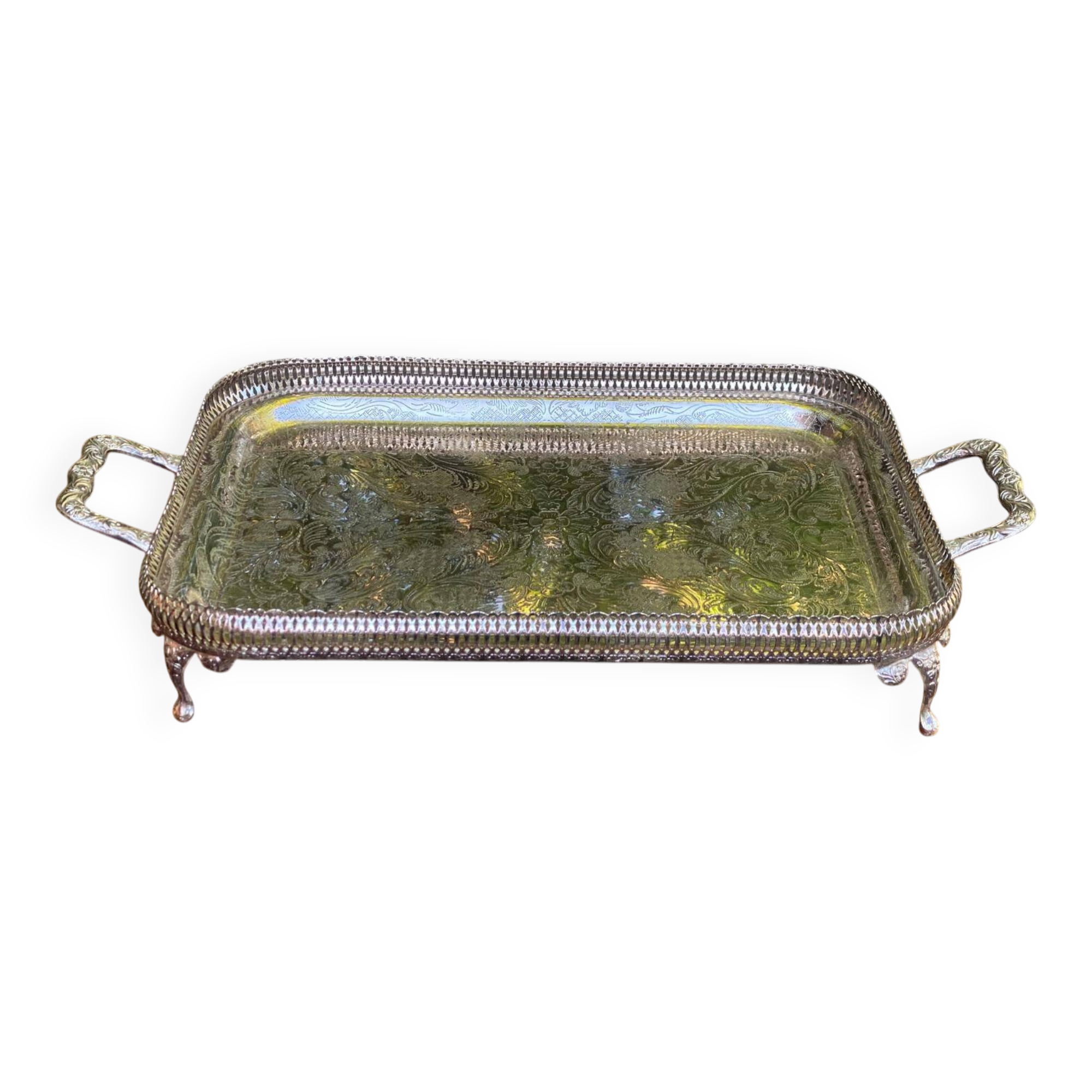 Plateau de service en argent sculpté