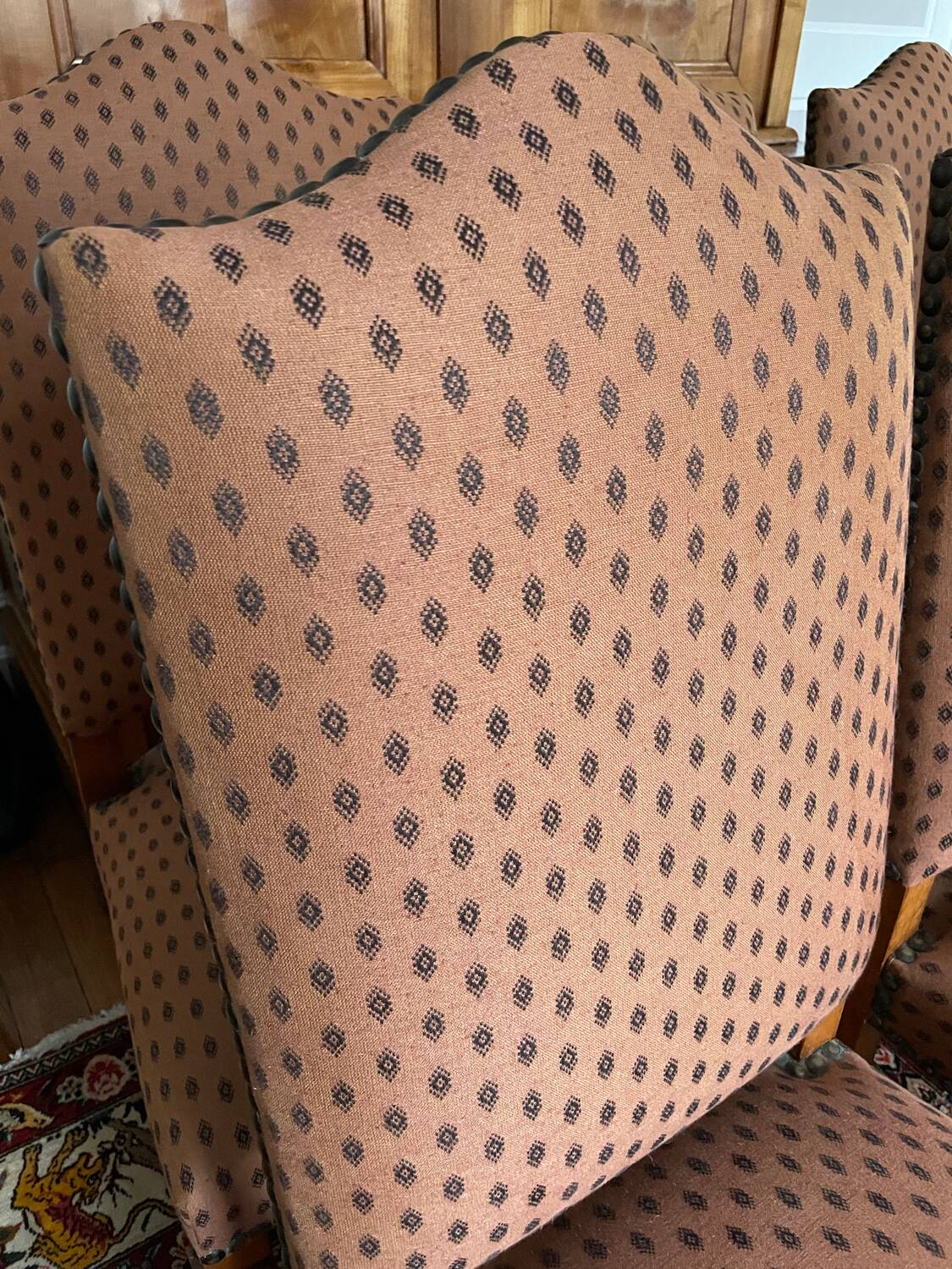 Set of 6 Louis XIII chairs