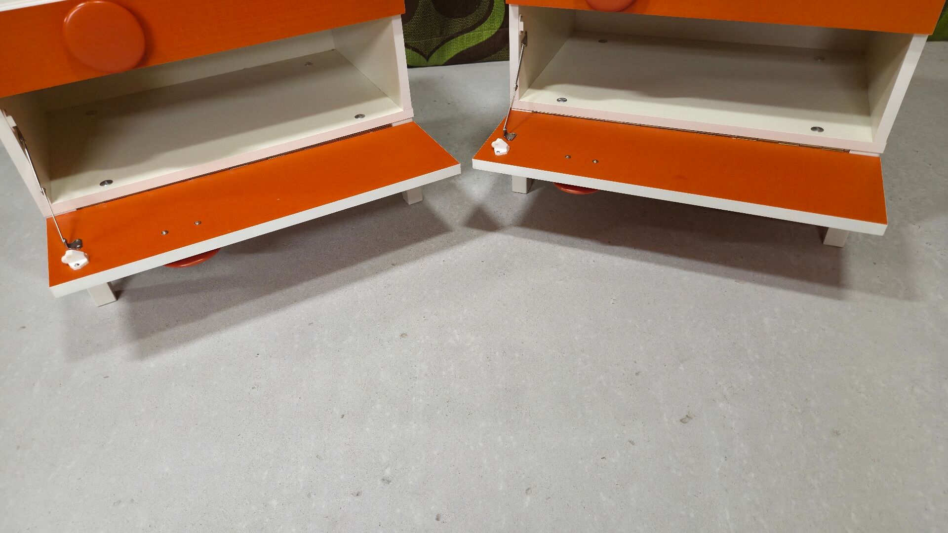 Modular low enfilade Space-Age
