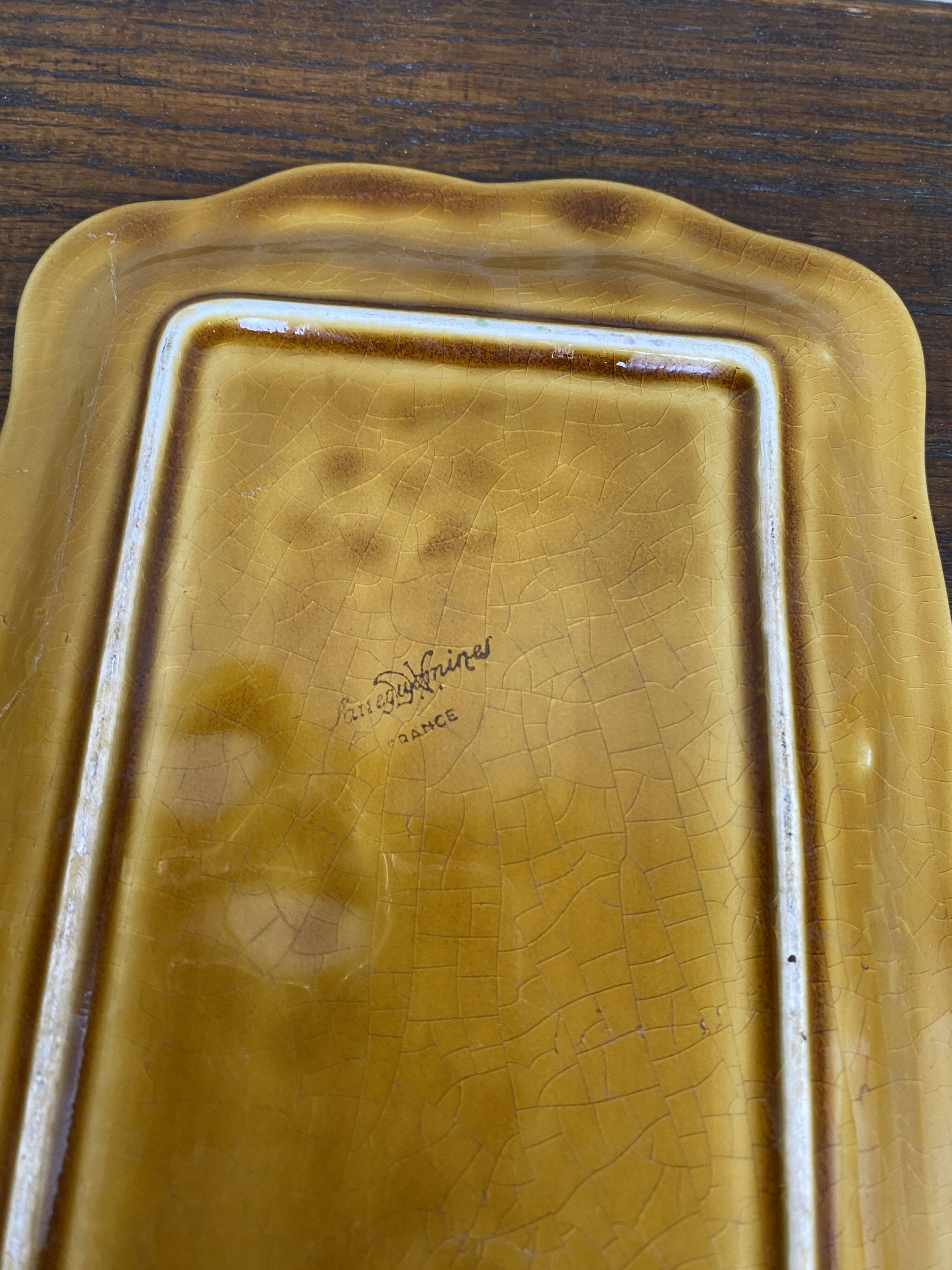 Elongated dish in yellow Digoin Sarreguemines Barbotine