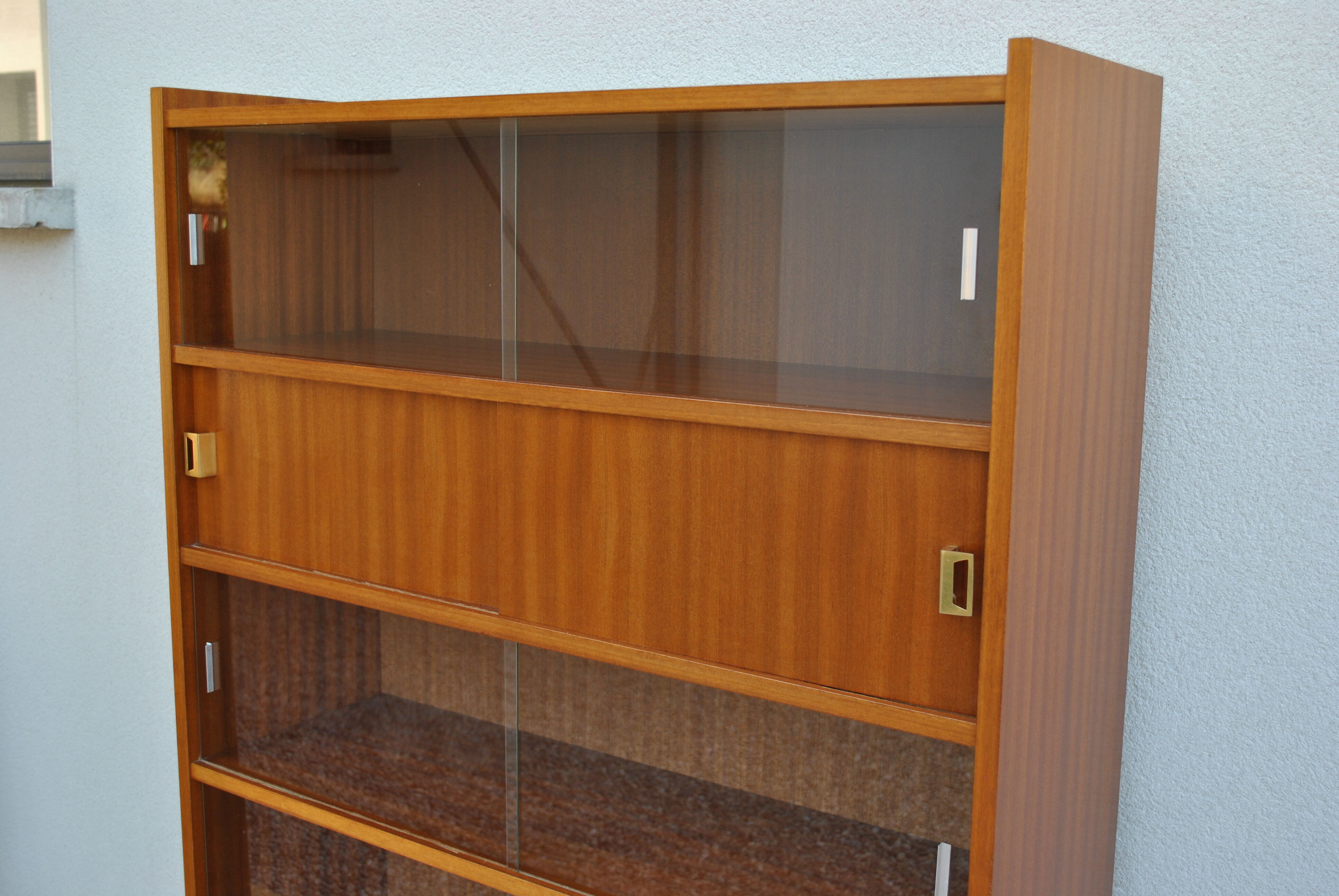 Vintage bookcase 1970