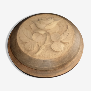 Boîte ronde ancienne en bois sculpté d'une rose sur le couvercle-Diamètre 16cm
