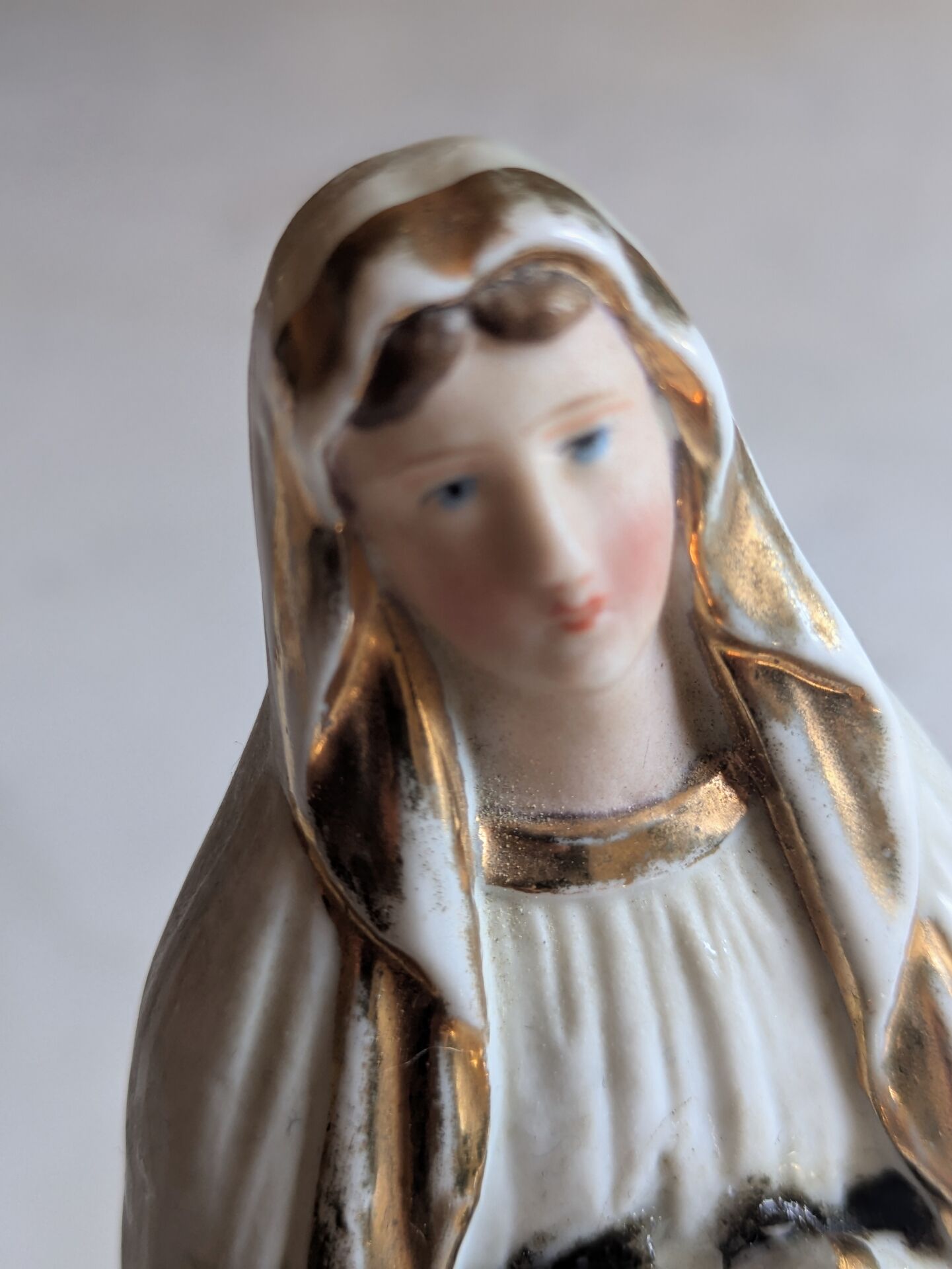 Statuette de la Sainte Vierge, fin XIXeme - début XXeme