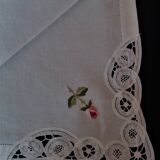 Round coat with eight Luxeuil lace towels embroidery hand linen