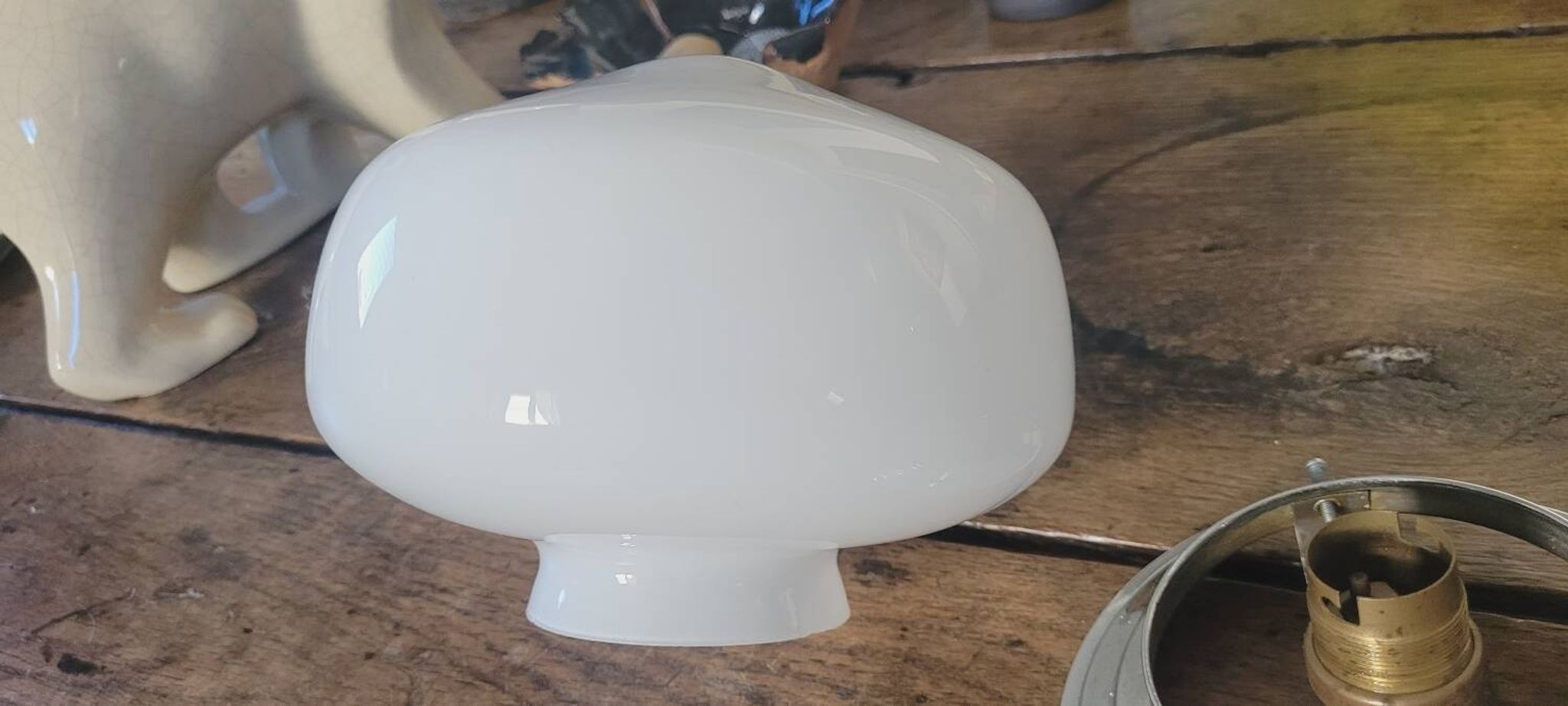 Opaline ceiling light
