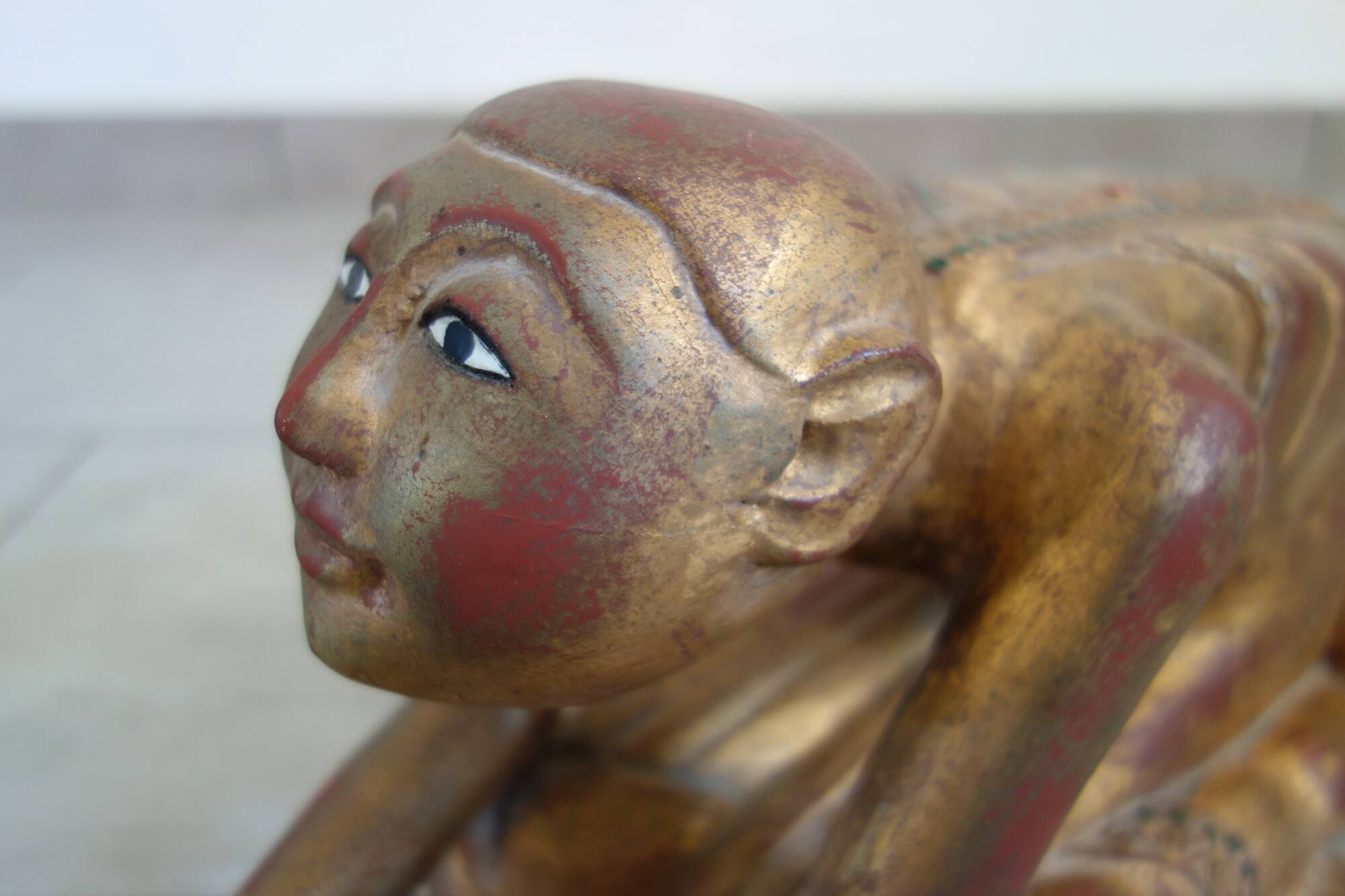 Burmese Buddhist monk statue in prayer, 19th century.