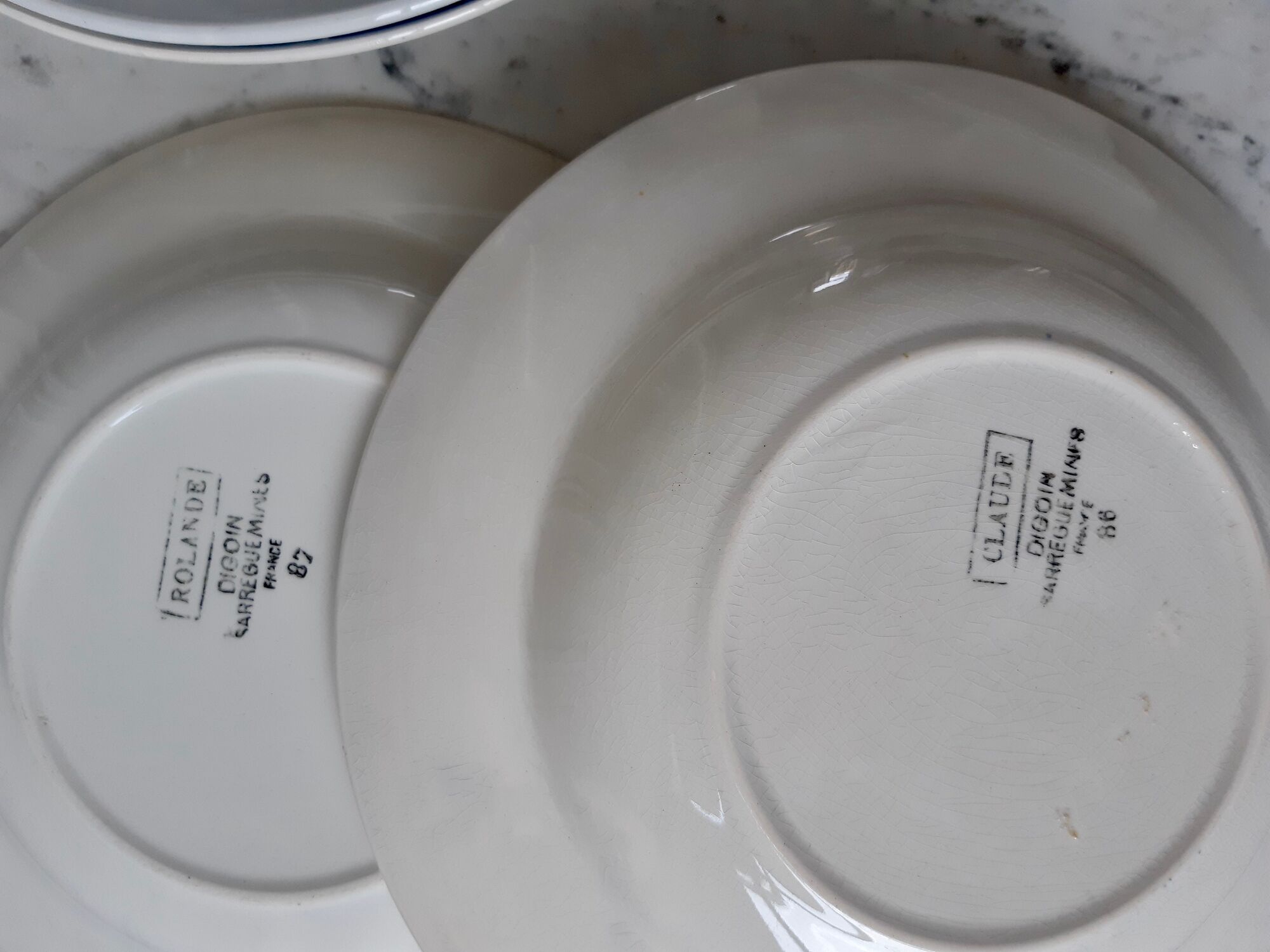 Set of 6 mismatched hollow plates Digoin Sarreguemines and Saint-Amand