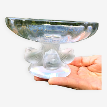 Lalique France .superbe coupe vide poche sur pied aux oiseaux