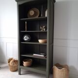 Antique khaki shelf