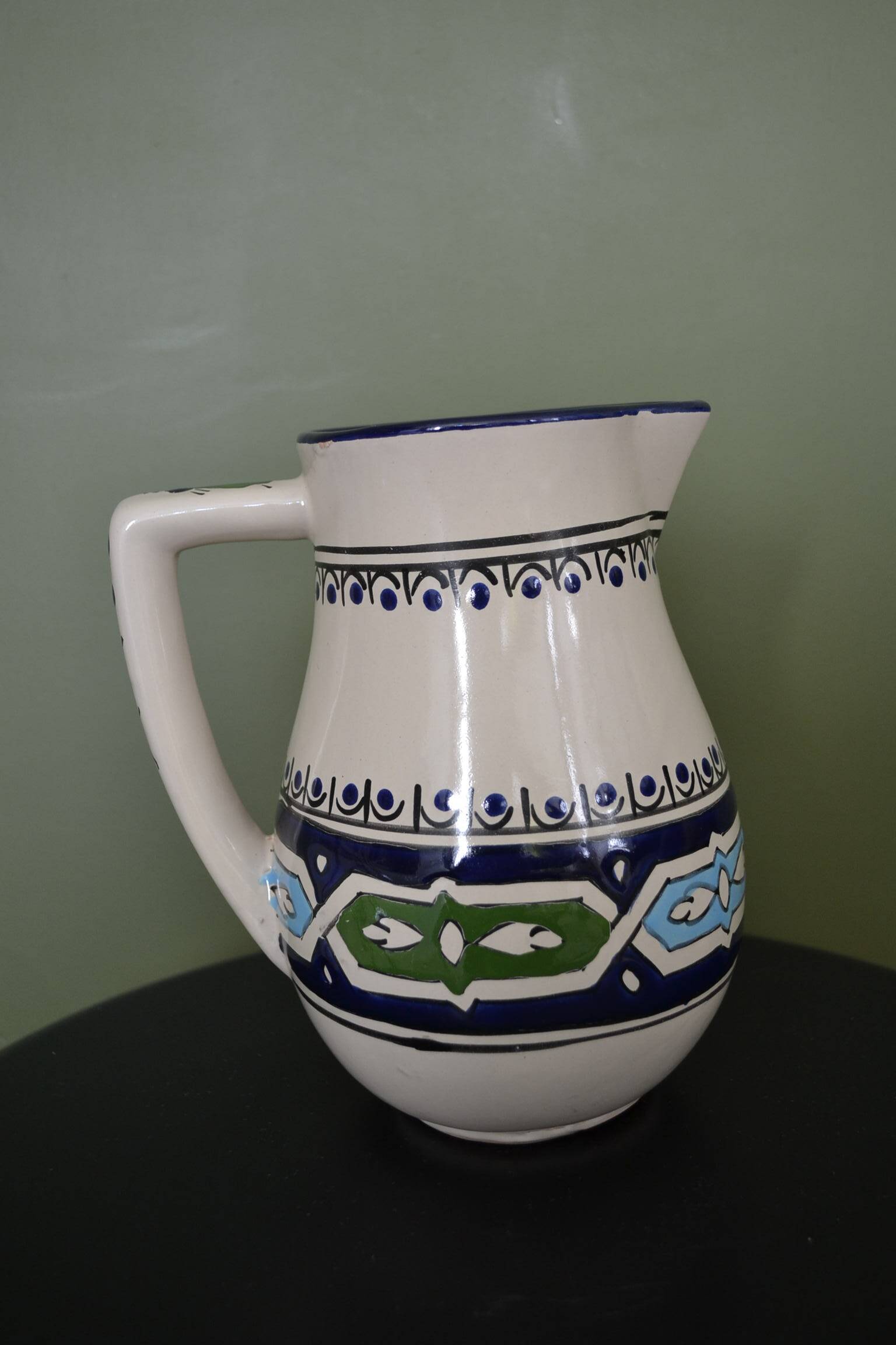 Oriental jug