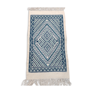 tapis margoum blanc et