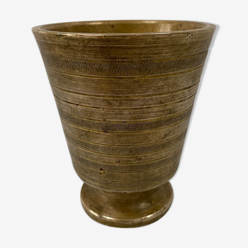 Vase ancien en bronze de style brutaliste