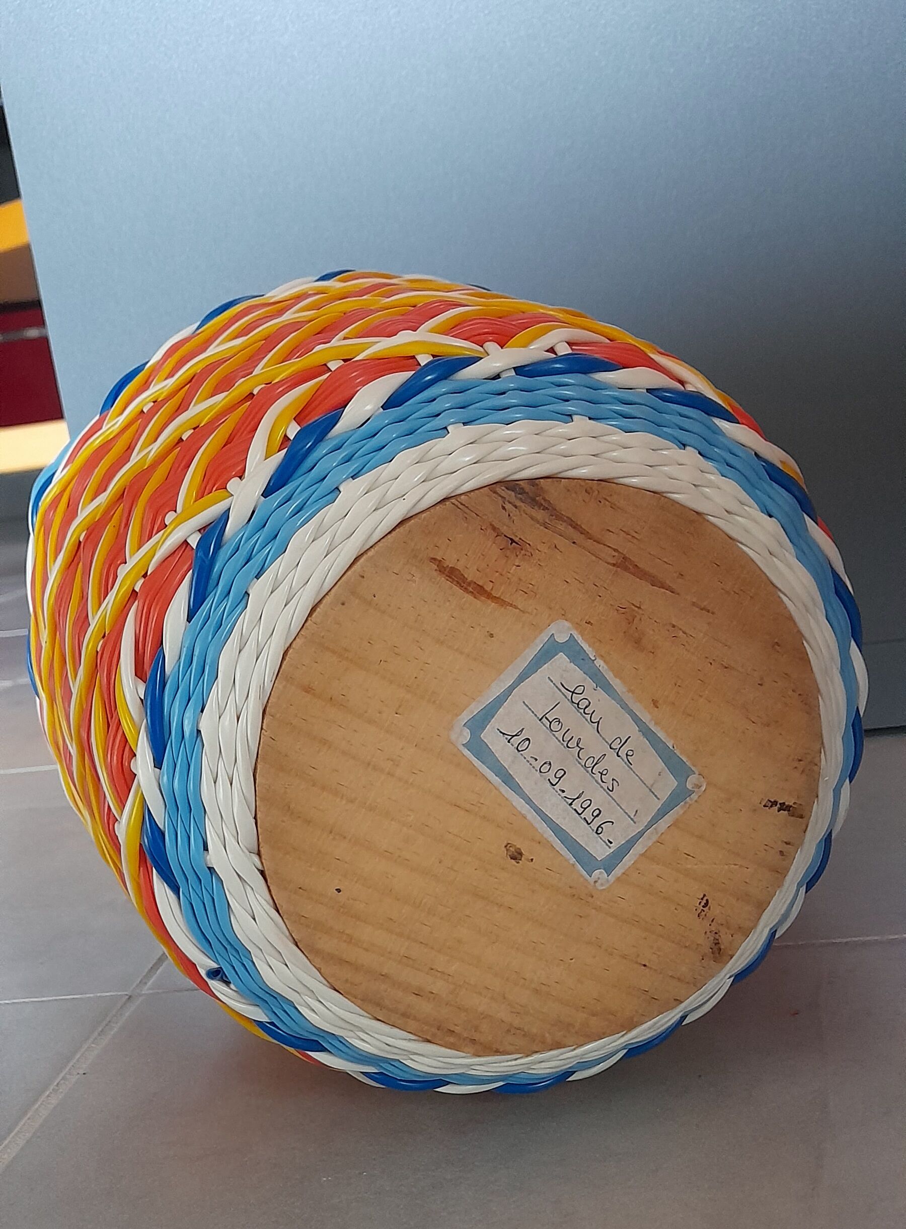 Bottle scoubidous 1960