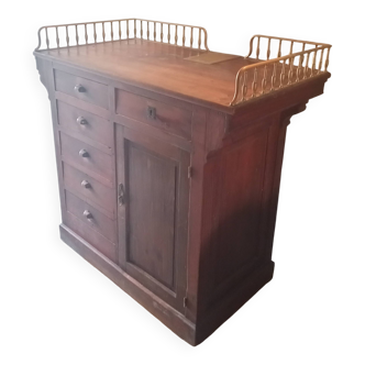 Pitch pine craft furniture – early 20th century