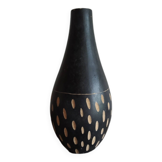 Wooden vase