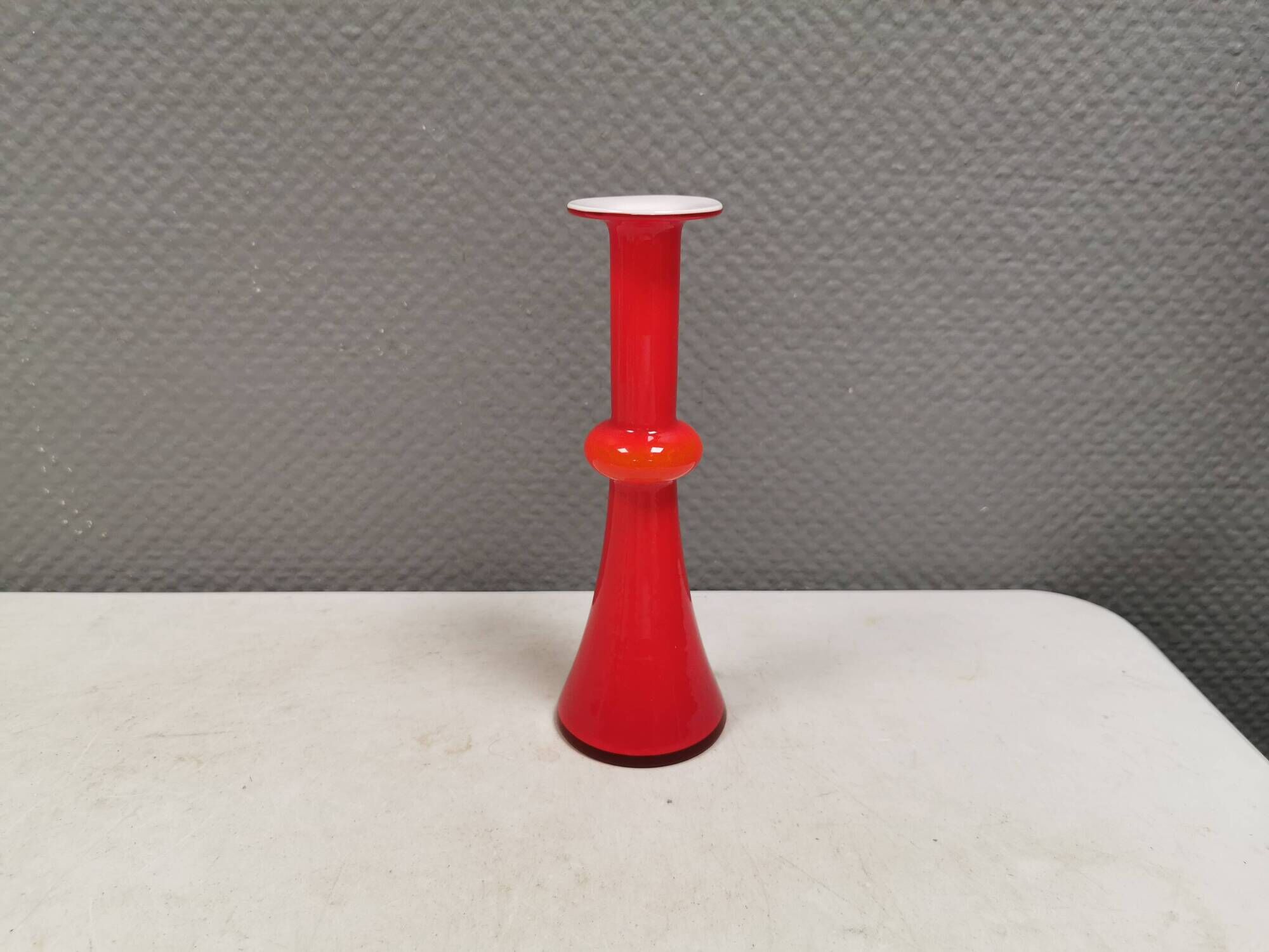 Elegant Carnaby vase from the Danish brand Holmegaard, 1968–76.