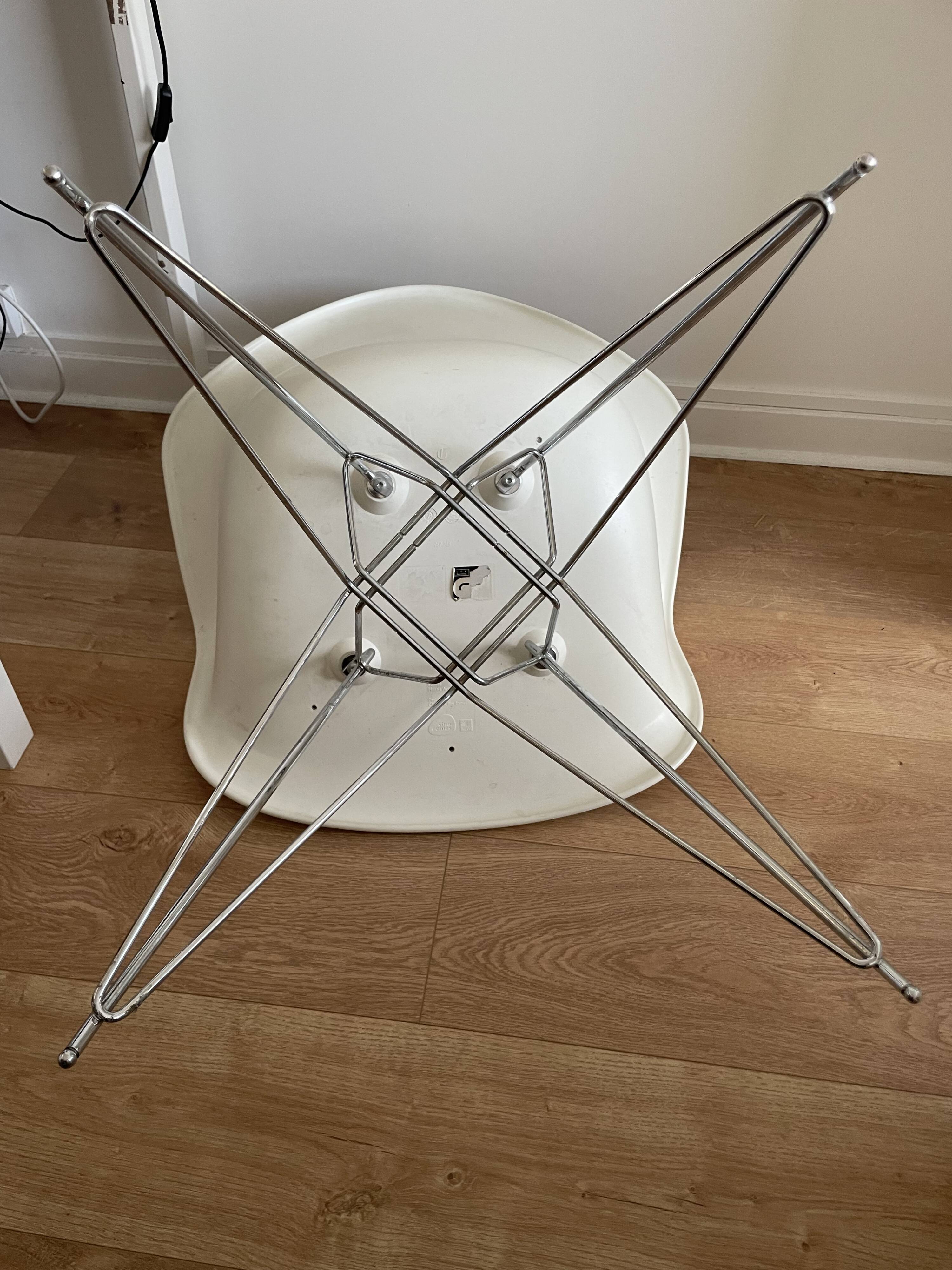 DAR armchair by Charles & Ray Eames for Vitra