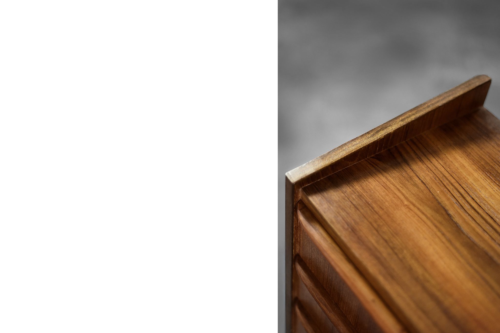 Commode classique en teck scandinave danoise moderne du milieu du siècle, années 1960