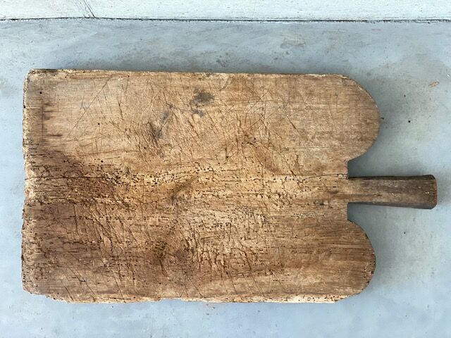 Wooden cutting board