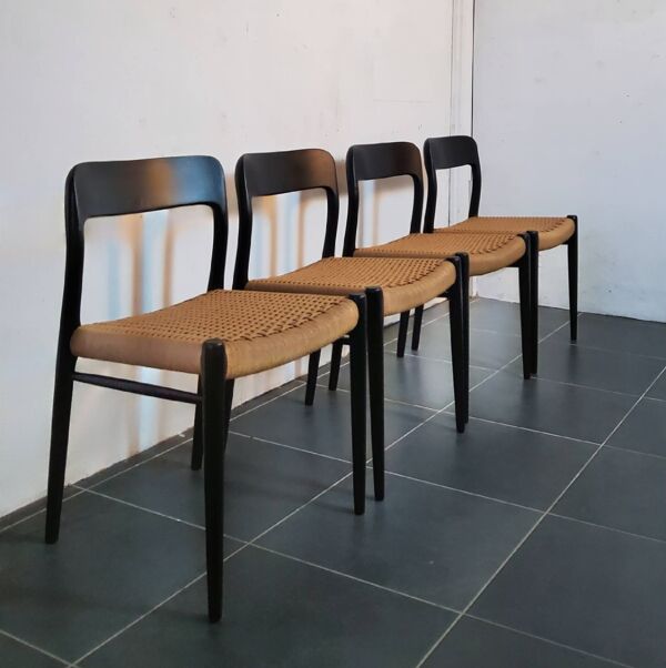Chaise Niels Møller modèle 75 noir, scandinave, vintage années 1960