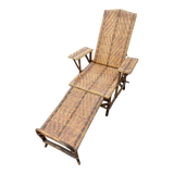 Wicker chaise longue