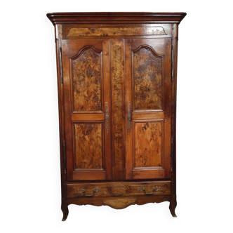 Large antique walnut wardrobe – Louis XV period – 2 doors – 18th century
