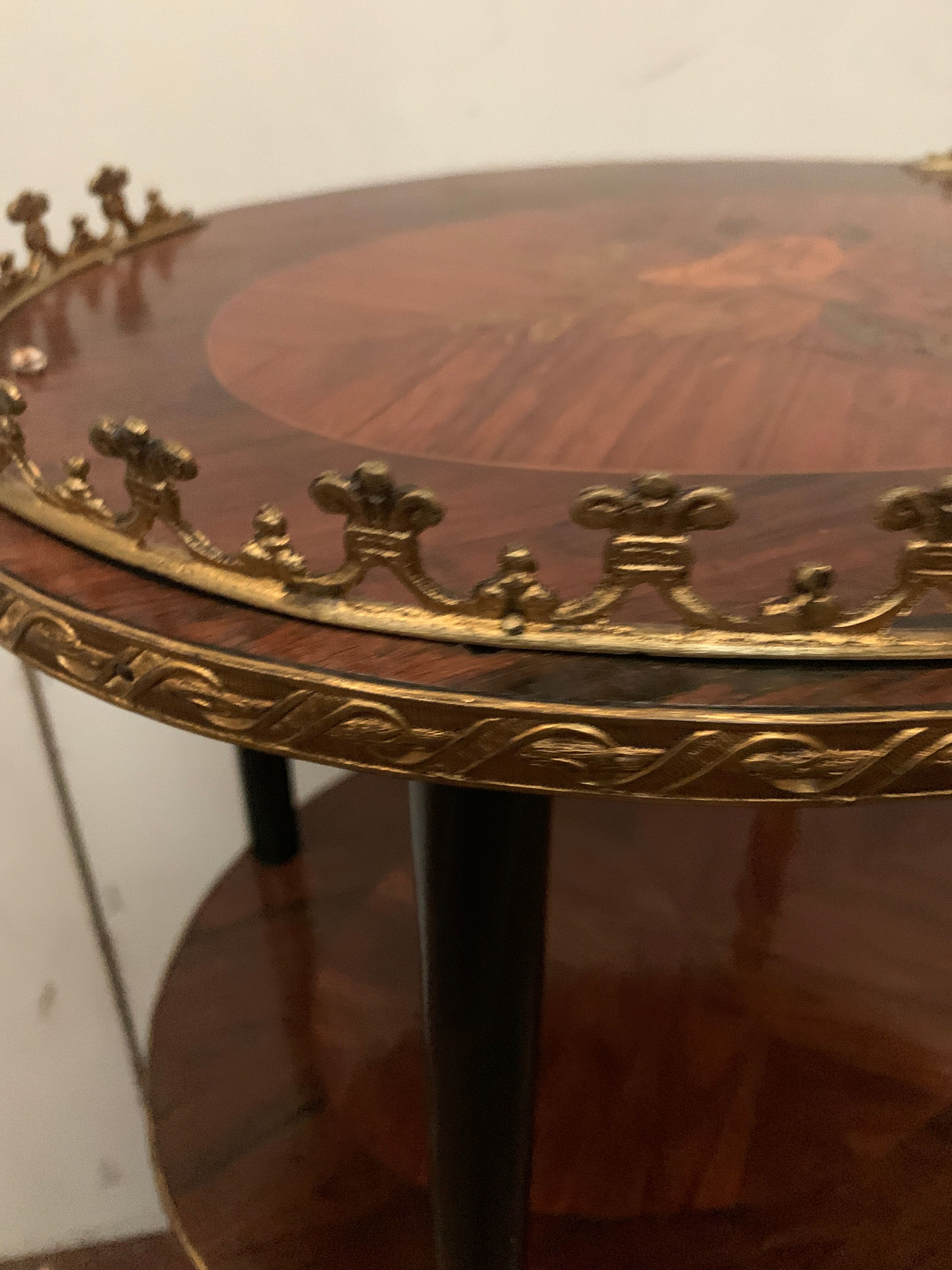 Saddle Napoleon III has three trays in marquetry XX century
