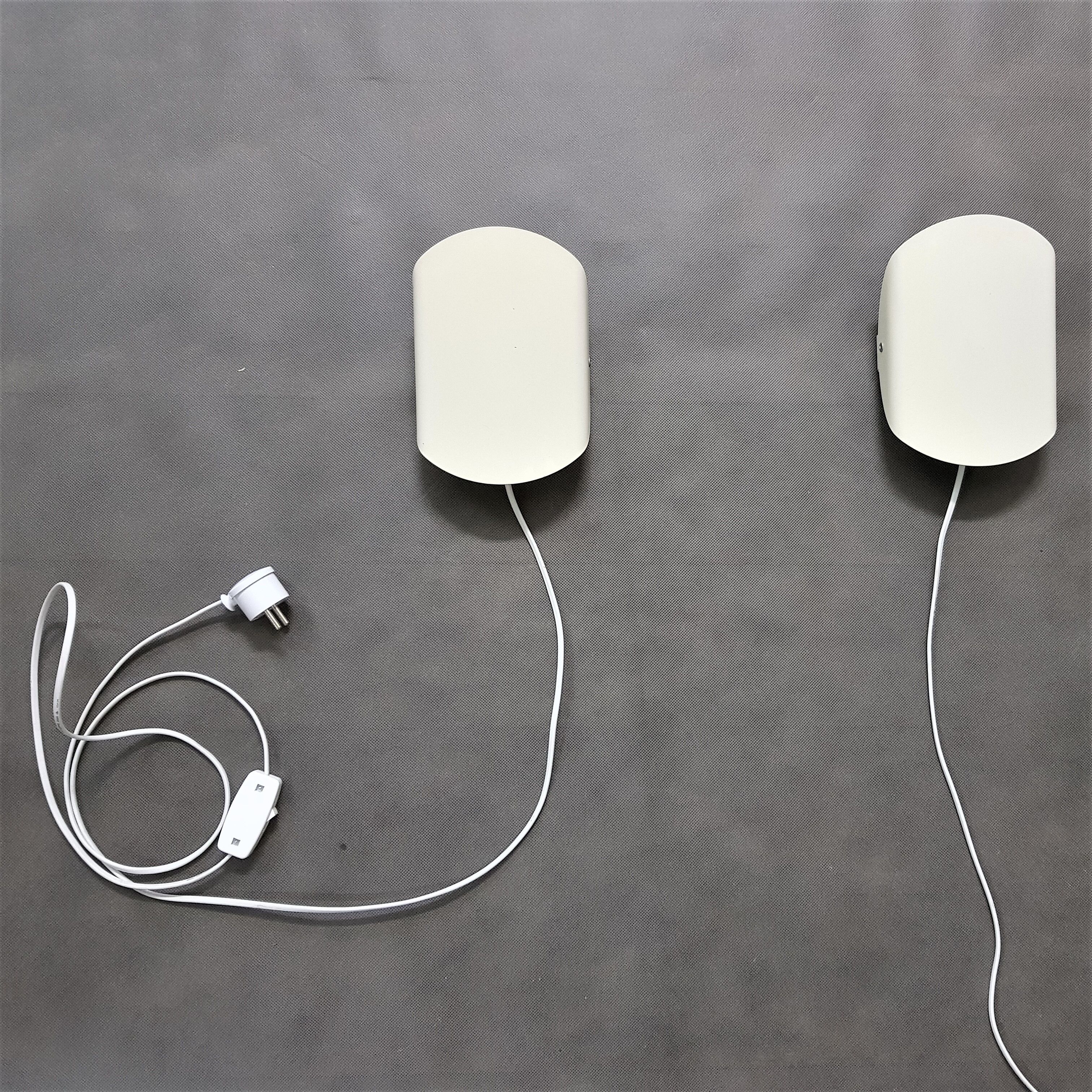 Two adjustable wall lights by lyfa