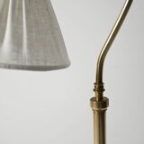 Lampadaire scandinave en laiton à col courbé, années 1950