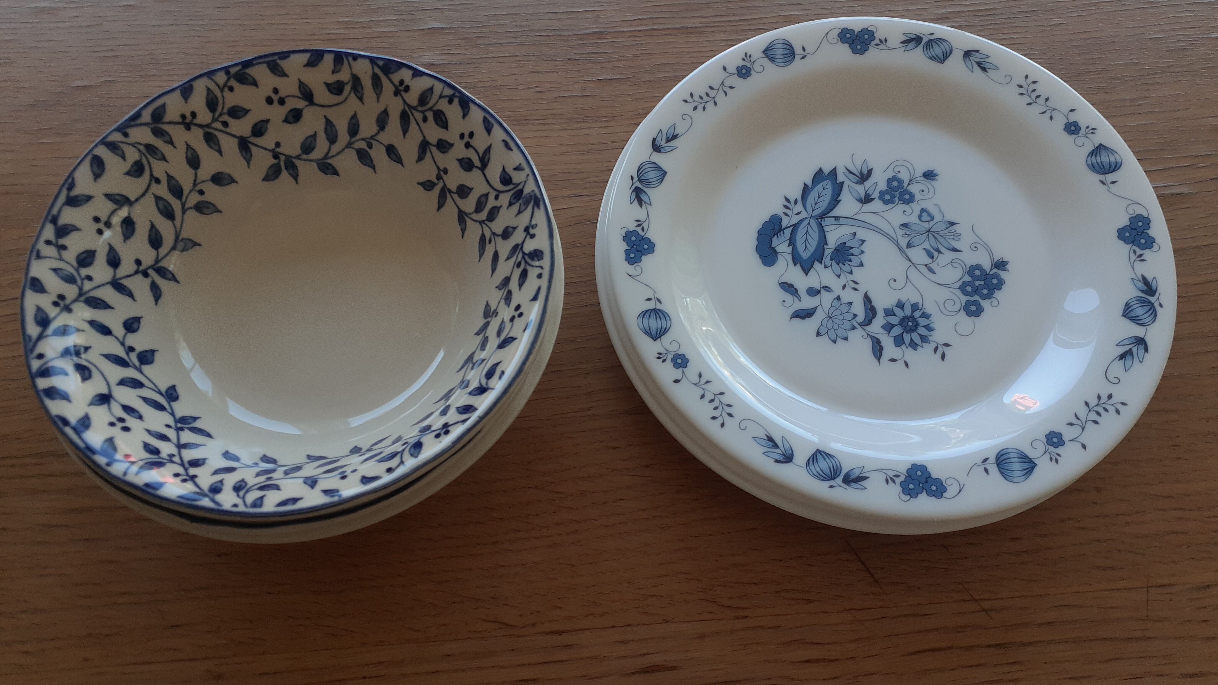 3 bowls and 5 blue plates