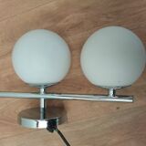 Wall lamp balls