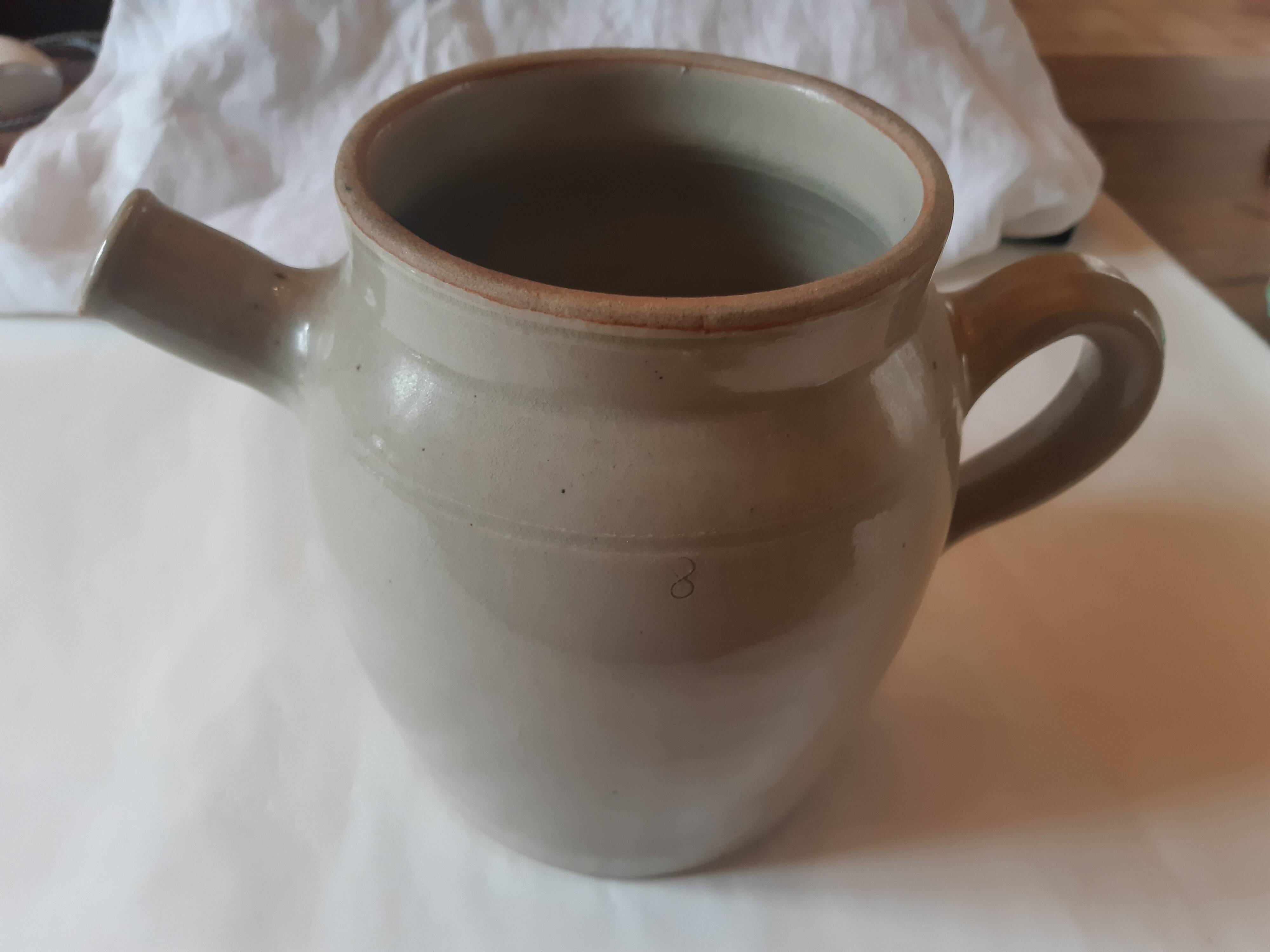 Carafe grise