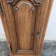 Charming column / pedestal in solid oak